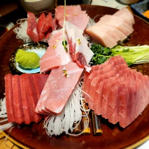 이춘복참치 사진