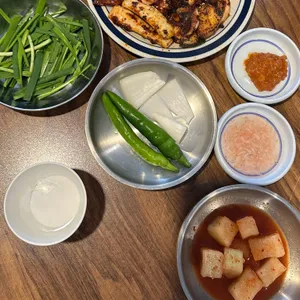 팔복집 사진