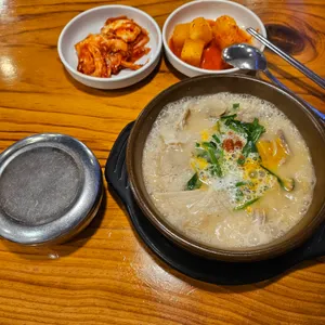 부산아지매국밥 사진
