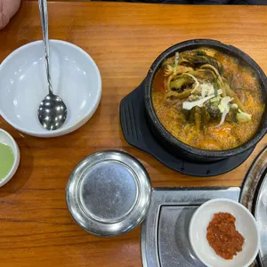 순우리감자탕 사진