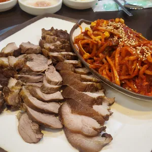 유가네칼국수 사진