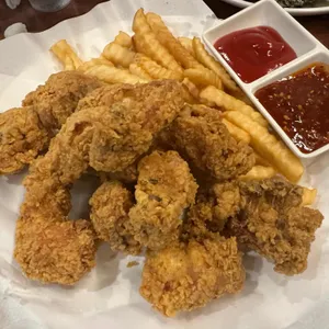 몽마르치킨호프 사진