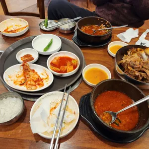 형제들감자탕 사진