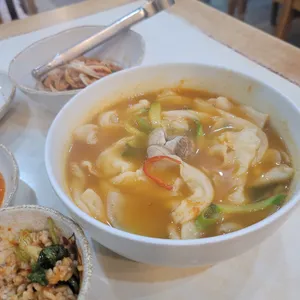 이모네손칼국수 사진