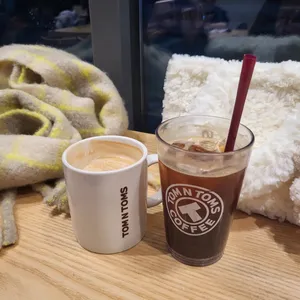 탐앤탐스 사진