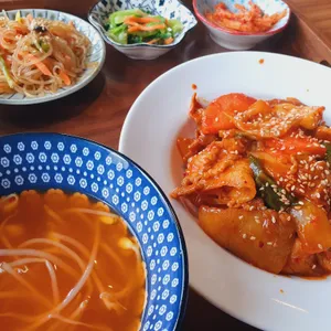 지금나와 여기가자 사진