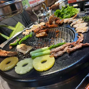 서서방숯불닭갈비 사진