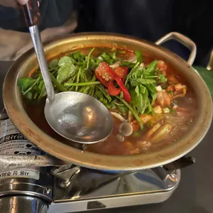 공인주 사진