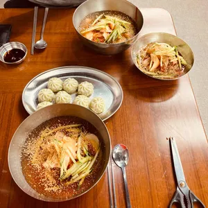 깃대봉냉면 사진
