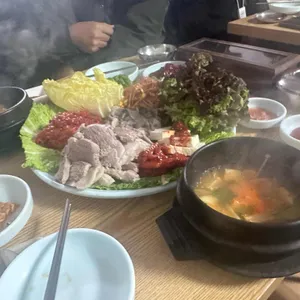 장군보쌈 사진