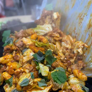 신미경 정통춘천닭갈비 사진