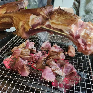원시다자숯불양다리구이 사진