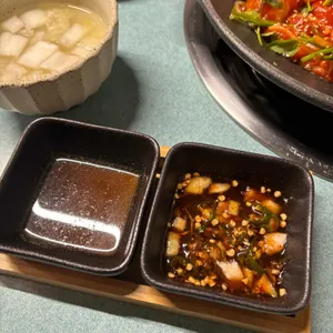 성수AGU 리뷰 사진