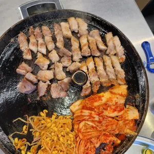 목구멍 사진