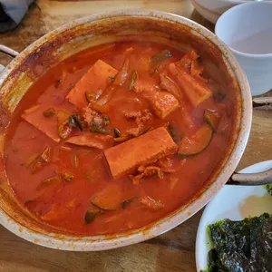 엄마네 돼지찌개 리뷰 사진