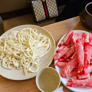 얼크니손칼국수 사진