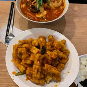 탕옌 사진