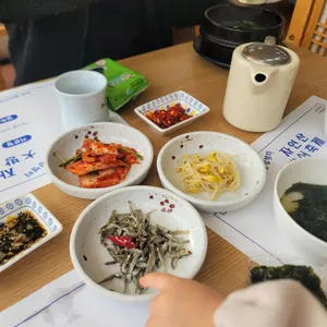 청산도횟집 사진