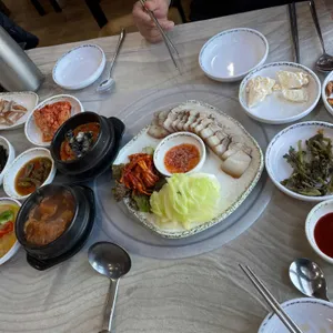 팔봉산 창포가든 사진