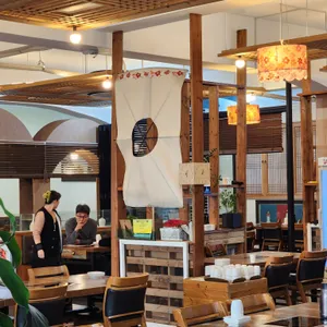 장비빔국수와 굴국밥 보쌈 리뷰 사진