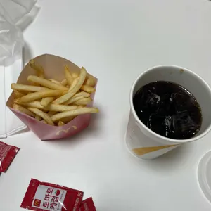 맥도날드 사진