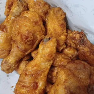 교촌치킨 사진