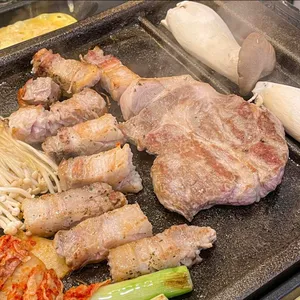 오가 무쇠철판삼겹 사진