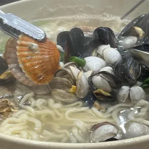 탑 해물칼국수 사진