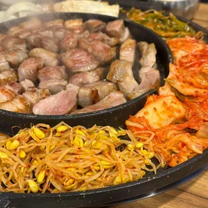 돼지금고 사진