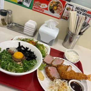 킨토토 사진