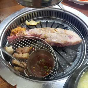 온평꽃돈숯불구이 사진