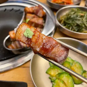 돝고기506 리뷰 사진