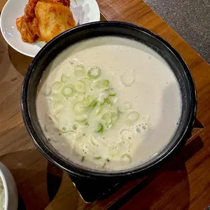 거대곰탕 리뷰 사진