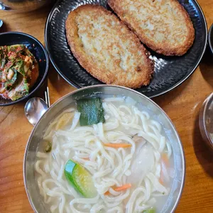 흥륜사쉼터 사진