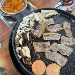 권반장구이앤샤브샤브 사진