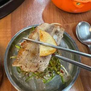 권반장구이앤샤브샤브 사진