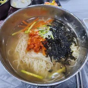 동해삼겹살 사진
