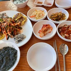 구가네통영굴밥 사진