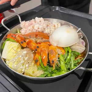 인기명 사진