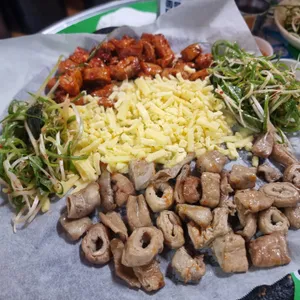 해전곱창앤장밀면 사진