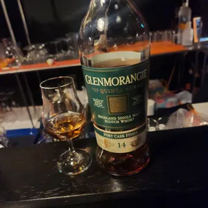 밀실 사진