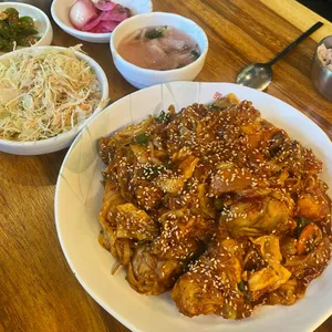 진주통닭 사진