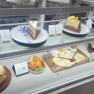 카페 서 리뷰 사진