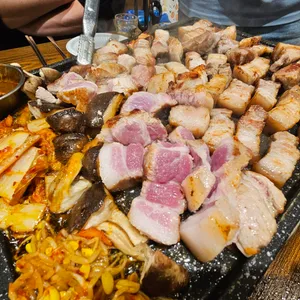 제주덕구 사진