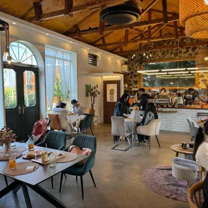 너와의 첫여행 리뷰 사진