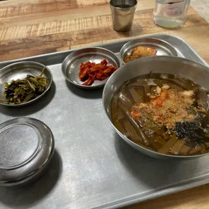 다람쥐할머니 사진