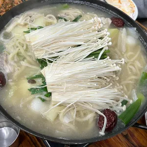 이랑칼국수 사진