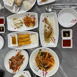 강구항 대게직판장 이오 사진