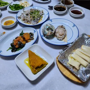 어촌횟집 사진