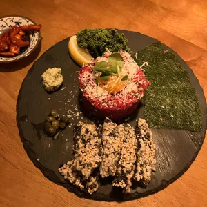 인사불성 사진